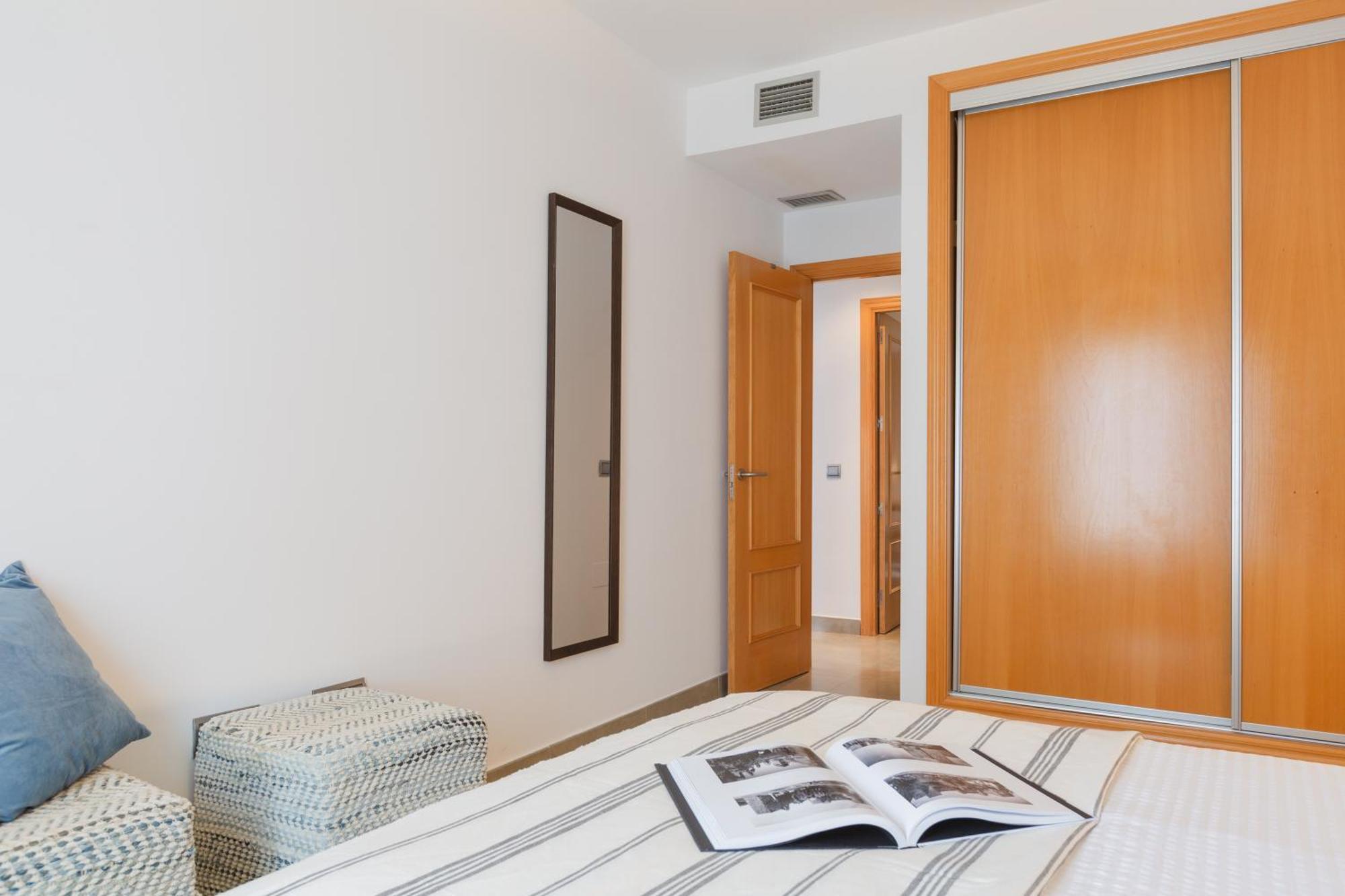 Hi Urban Malaga Centro Apartment Bagian luar foto