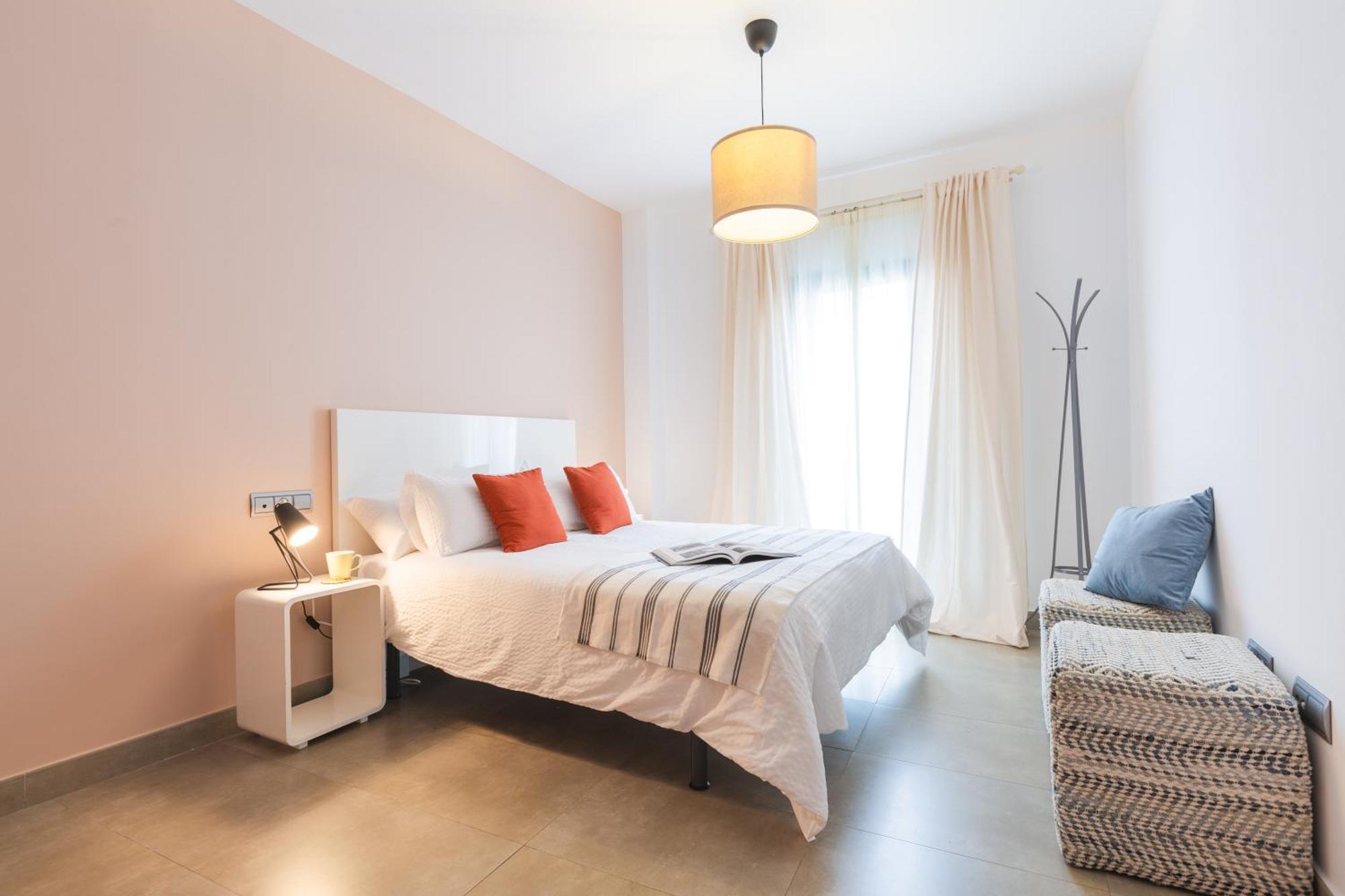 Hi Urban Malaga Centro Apartment Bagian luar foto