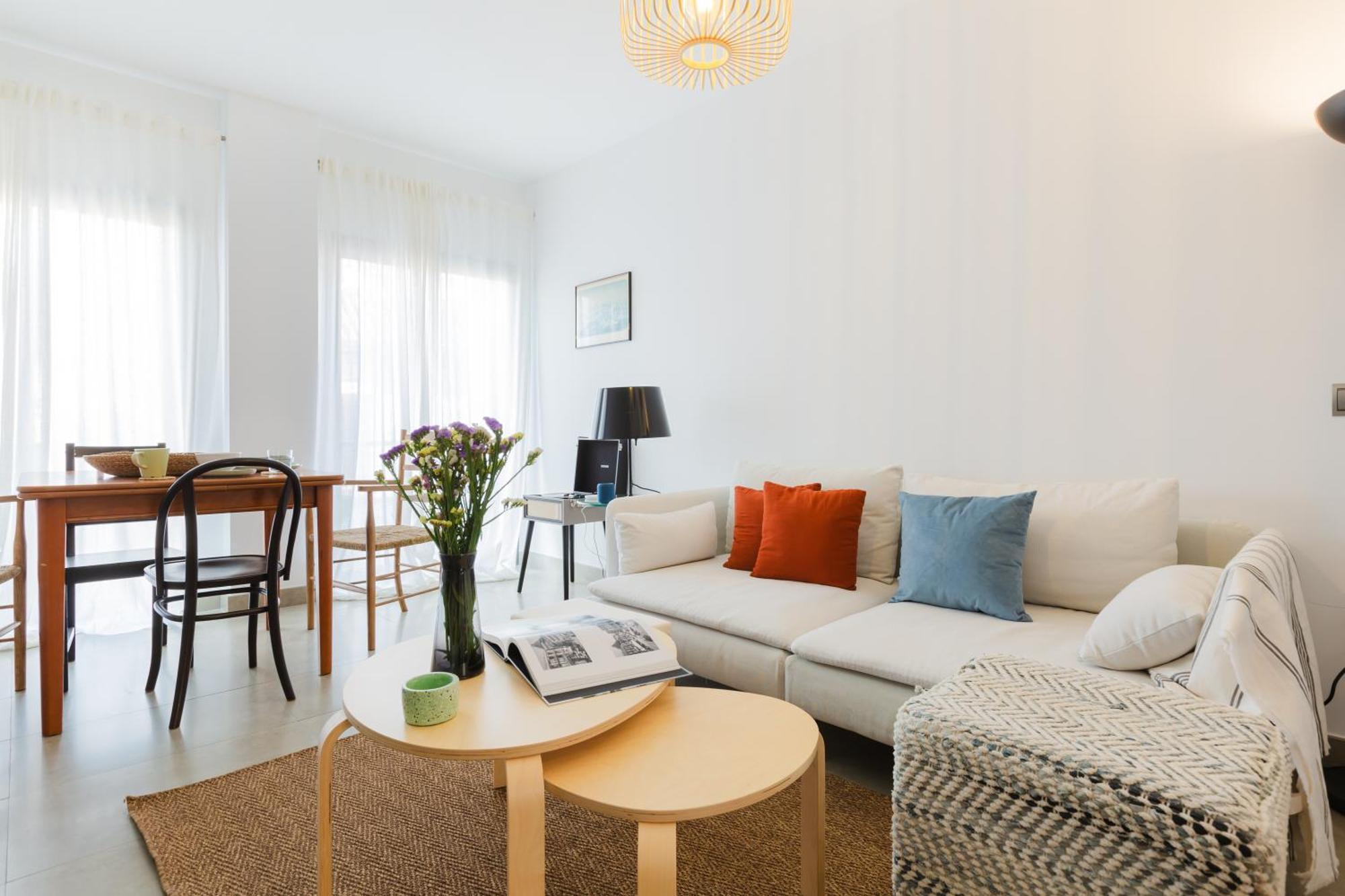Hi Urban Malaga Centro Apartment Bagian luar foto