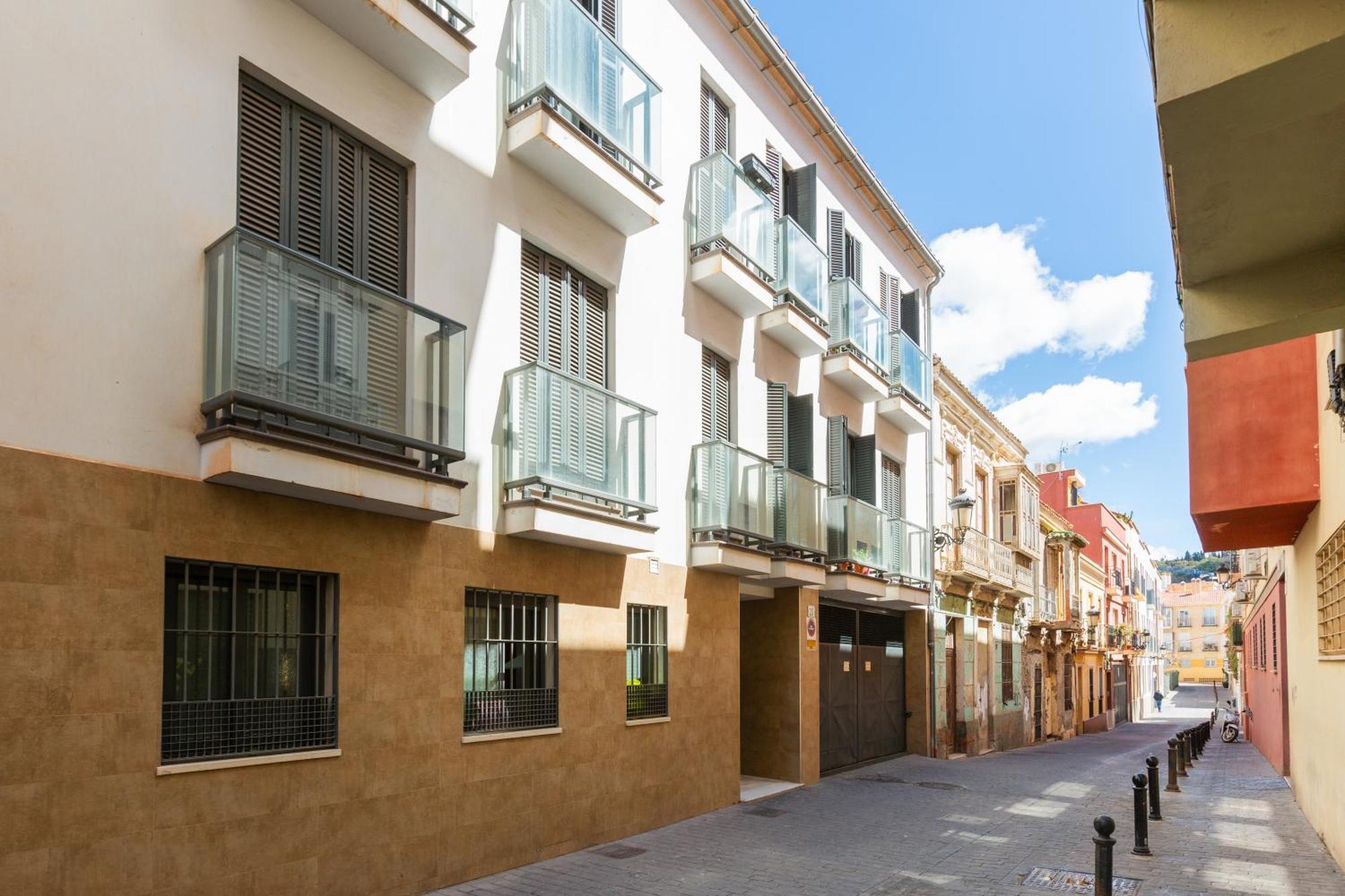 Hi Urban Malaga Centro Apartment Bagian luar foto